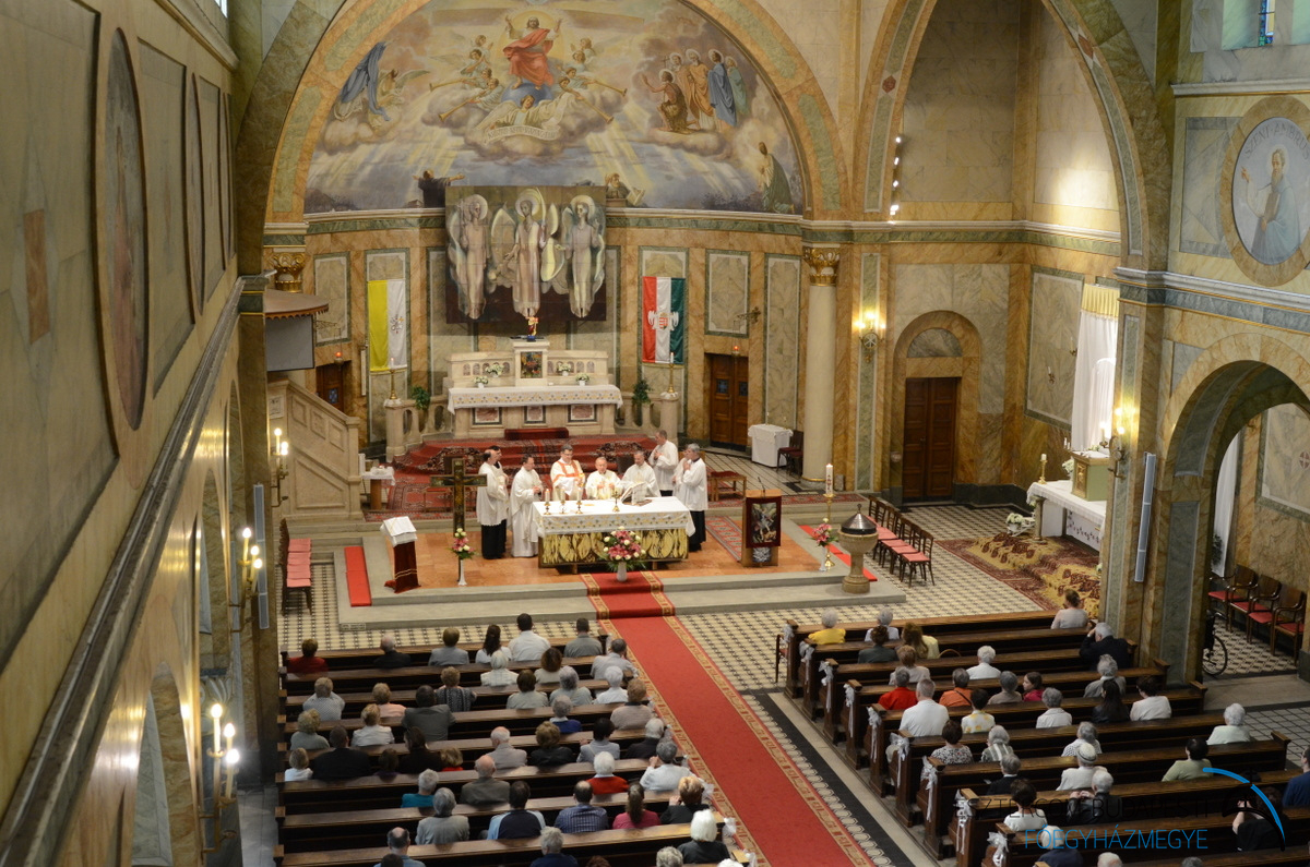 szent mihály templom budapest xiii kerület babér utca film